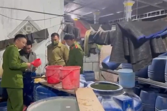 Huế: Phát hiện cơ sở sử dụng hóa chất cấm để làm giá đỗ