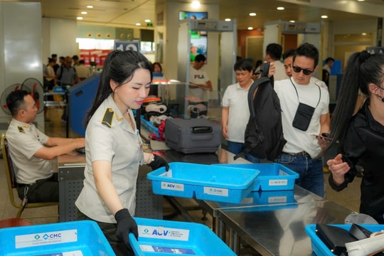 Phòng chống buôn lậu, hàng giả qua đường hàng không dịp Tết Ất Tỵ 2025