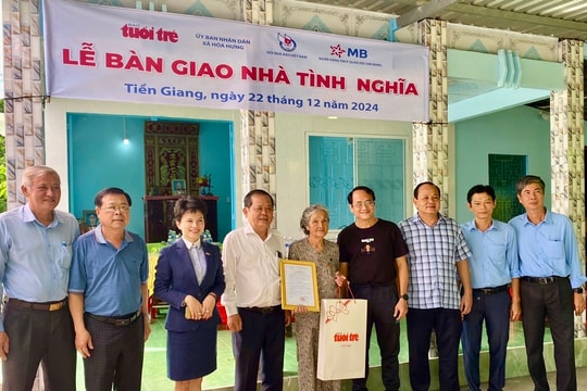 Hội Nhà báo Việt Nam bàn giao nhà tình nghĩa tại tỉnh Tiền Giang