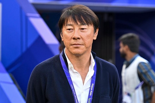 Indonesia bị loại từ vòng bảng AFF Cup, HLV Shin Tae-yong vẫn nói cứng
