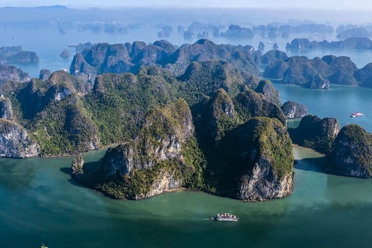 UNESCO sẽ đánh giá tác động môi trường ở vịnh Hạ Long