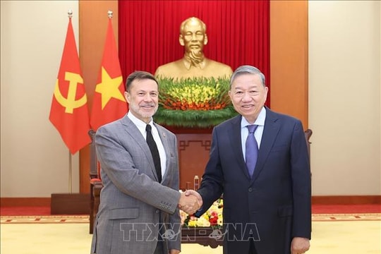 Tổng Bí thư Tô Lâm tiếp Đại sứ Australia tại Việt Nam đến chào từ biệt