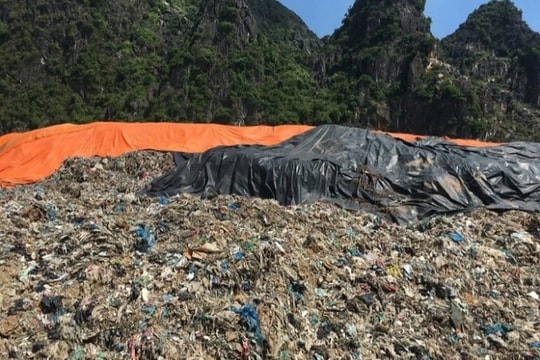 Công an tỉnh Thanh Hoá truy tìm tung tích thi thể trẻ sơ sinh phát hiện ở bãi rác