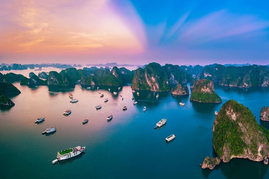 Bác tin đồn “Vịnh Hạ Long bị xem xét loại khỏi danh sách Di sản thế giới”