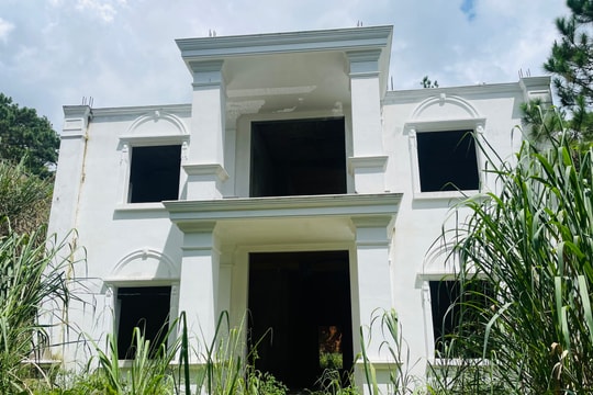 Kon Tum: Hàng chục biệt thự xây trái luật ở Măng Đen vẫn không thực hiện tháo dỡ