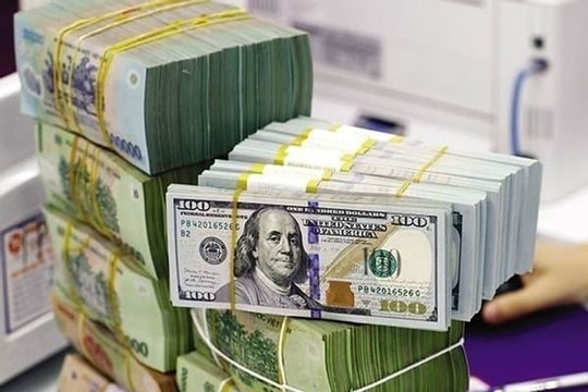 Tỷ giá USD/VND bật tăng cao