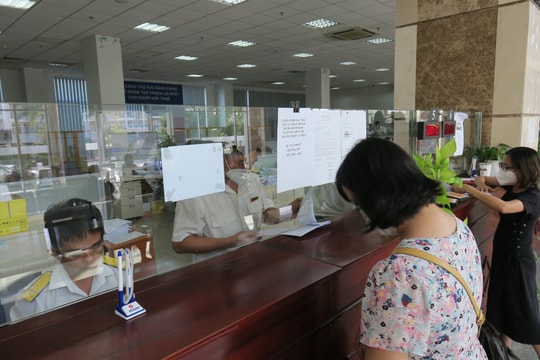 Cục Thuế TP HCM sẽ kiểm tra về thuế đối với 35 nghệ sĩ và người nổi tiếng