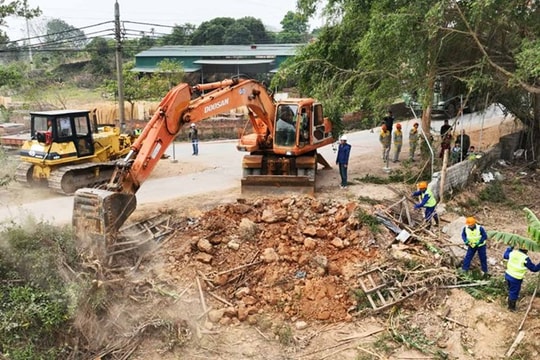 Quảng Ninh chi hơn 580 tỷ đồng cải tạo, nâng cấp tỉnh lộ 327