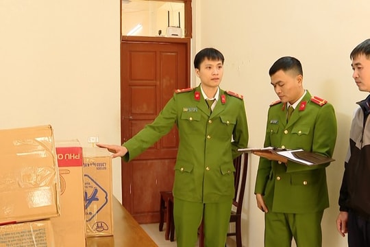 Phát hiện, bắt quả tang đối tượng tàng trữ 95 kg pháo trái phép ở Ninh Bình