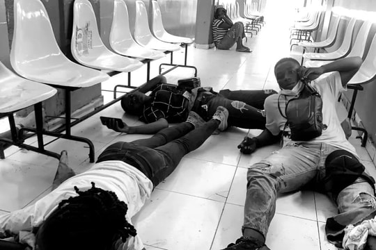 Xả súng vào nhóm nhà báo đang tác nghiệp ở Haiti, 3 người thiệt mạng