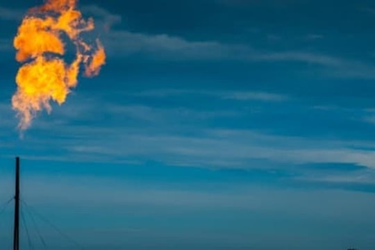 Iraq lên kế hoạch giảm thiểu đốt khí gas