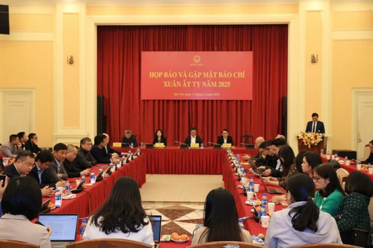 Bộ Xây dựng và Bộ Giao thông Vận tài sau sáp nhật có tên gọi là gì?