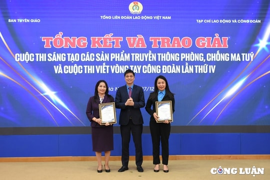 Trao giải 2 cuộc thi viết về công nhân, công đoàn và người lao động