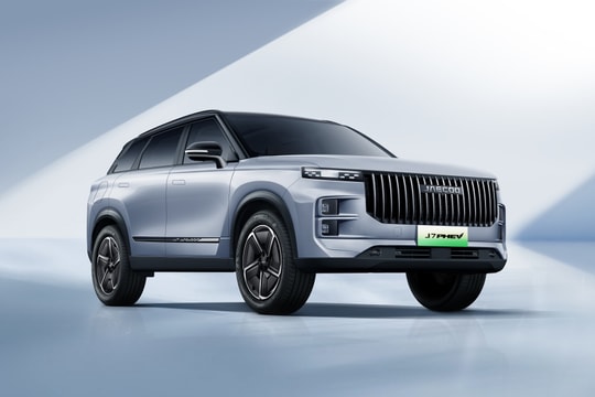 Xe hybrid sạc ngoài Jaecoo J7 sắp về Việt Nam, sẵn sàng 'đấu' Honda CR-V, Mazda CX-5 và Hyundai Tucson