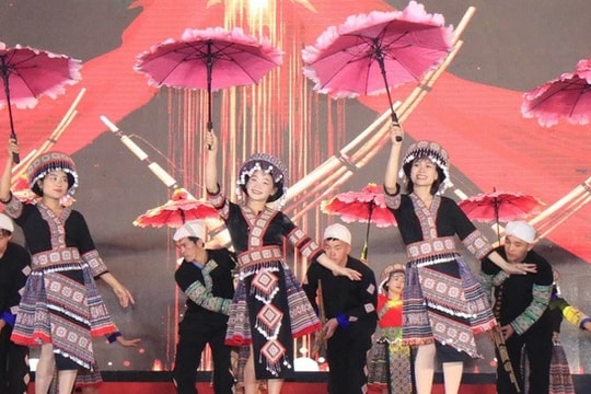 Mù Cang Chải khai mạc Festival Khèn Mông và lễ hội hoa tớ dày năm 2024