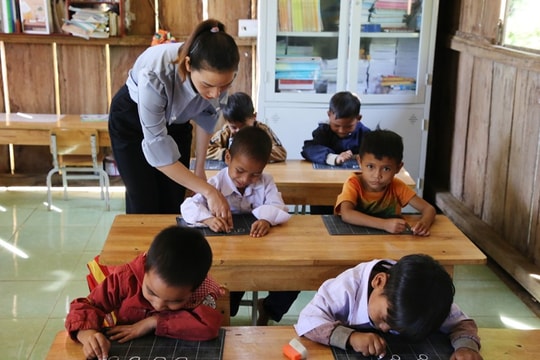 Bổ sung hơn 5.834 tỉ đồng để chi trả chế độ cho giáo viên, an sinh xã hội