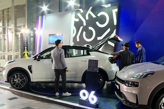 Thị trường ô tô tháng cuối năm: Khuyến mại để kích cầu mua sắm