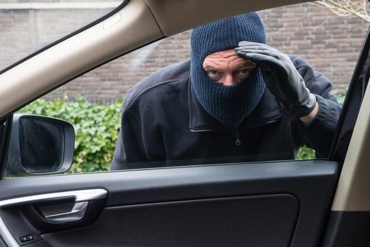 Chuyên gia cảnh báo: Hacker có thể trộm xe chỉ bằng camera điện thoại