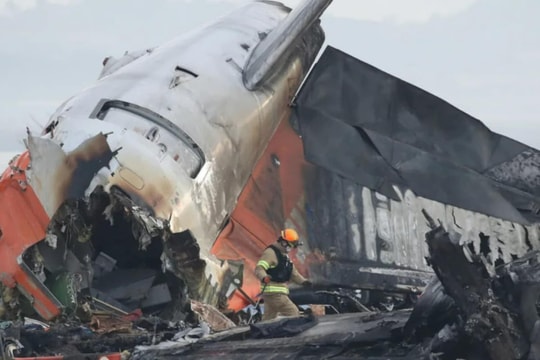 Hộp đen máy bay gặp nạn Hàn Quốc được chuyển đến Mỹ để phục hồi dữ liệu