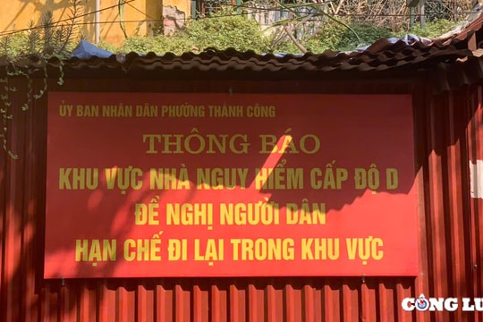 Hà Nội: Cận cảnh nhà tập thể có nguy cơ đổ sập, đề nghị người dân hạn chế đi lại trong khu vực