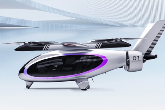 Xe bay làm từ 90% sợi carbon, phạm vi 200 km, sạc đầy trong 30 phút