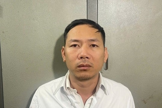 Tạo vỏ bọc doanh nhân thành đạt, nhận tiền xin dự án rồi chiếm đoạt