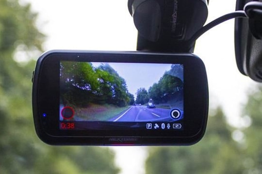 Cảnh sát giao thông được quản lý dữ liệu giám sát hành trình và thiết bị ghi nhận hình ảnh tài xế