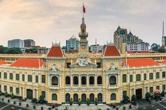 Tạm ngưng tổ chức tour tham quan trụ sở HĐND - UBND TP. HCM