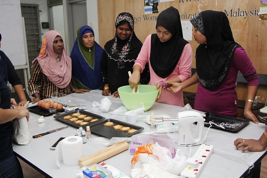 Hơn 200 người tị nạn Rohingya vượt biên vào Indonesia