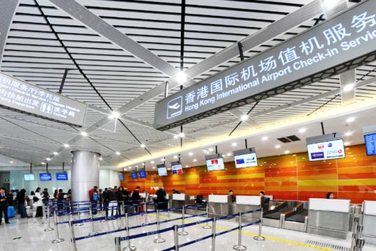 Vietnam Airlines triển khai dịch vụ check-in thẳng các chuyến bay quá cảnh tại Hồng Kông (Trung Quốc)