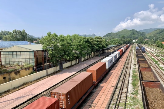 Trên 211.000 tỷ đồng đầu tư xây dựng tuyến đường sắt Lào Cai - Hà Nội - Hải Phòng