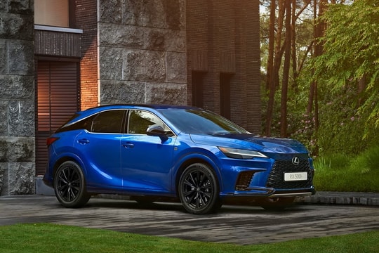 Bảng giá Lexus tháng 1/2025: Mẫu xe đắt nhất gần 10 tỷ đồng