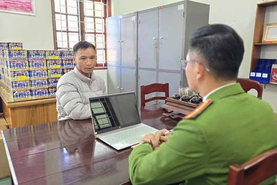 Gia Lai: Phát hiện hơn 2 tạ pháo nổ trong nhiều thùng ghi 'hạt điều'