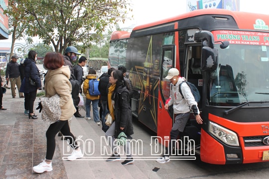 Nam Định: Đảm bảo nhu cầu đi lại của nhân dân dịp Tết và lễ hội đầu Xuân 2025
