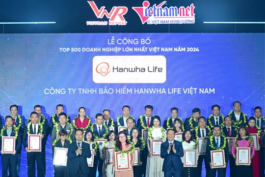 Hanwha Life thăng hạng trong top 500 Doanh nghiệp lớn nhất Việt Nam năm 2024