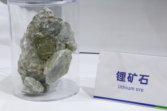 Phát hiện mới nâng trữ lượng lithium của Trung Quốc lên thứ hai thế giới