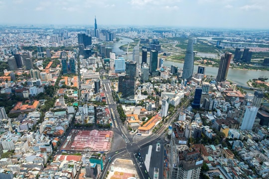 Bảng giá đất mới tại TP HCM:  Sẽ khiến giá nhà tiếp tục tăng phi mã, người thu nhập thấp 'vỡ mộng'?