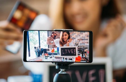 Năm 2024: Ngành bán lẻ Việt Nam chứng kiến sự bùng nổ của mô hình livestream bán hàng