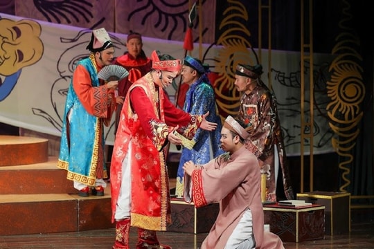 Biểu diễn vở chèo 'Nước mắt Trạng Quỳnh' dịp xuân Ất Tỵ 2025
