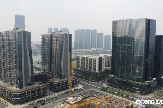 Tháo gỡ vấn đề phân hóa và phát triển cục bộ để thị trường BĐS phát triển bền vững trong năm 2025