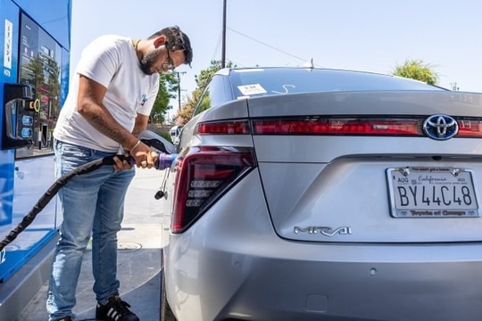 Toyota vỡ mộng vì đặt cược vào hydro?