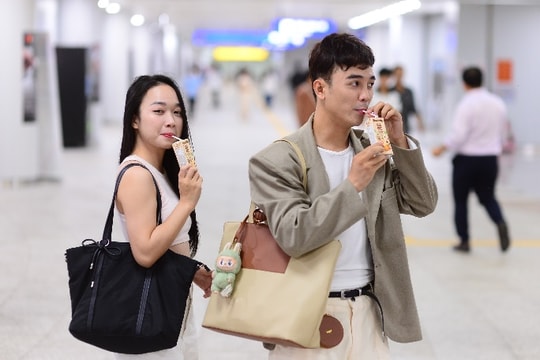 Vinamilk phục vụ miễn phí sản phẩm cho người dân check-in tại các ga metro Bến Thành – Suối Tiên