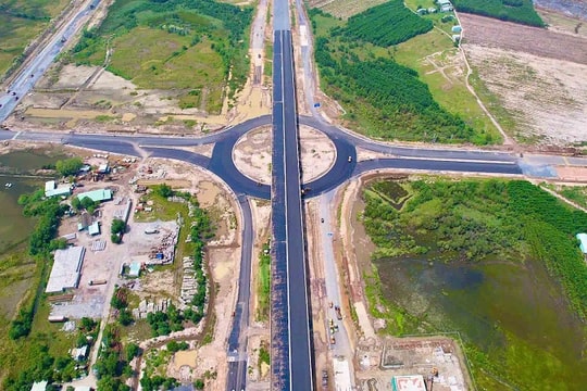 Đề xuất khai thác tạm cao tốc Bến Lức - Long Thành phục vụ người dân dịp Tết Nguyên đán 2025