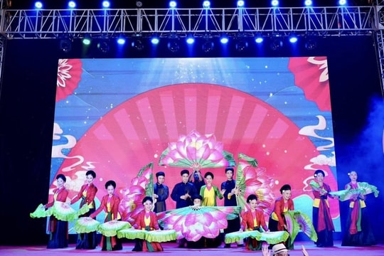 TP Hà Nội tổ chức 11 đêm diễn nghệ thuật dịp năm mới Ất Tỵ 2025