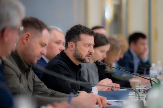 Tổng thống Zelenskyy kêu gọi các đồng minh thực hiện cam kết viện trợ vũ khí cho Ukraine