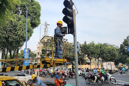 TP. HCM sẽ có đánh giá, tổ chức lại tín hiệu đèn giao thông
