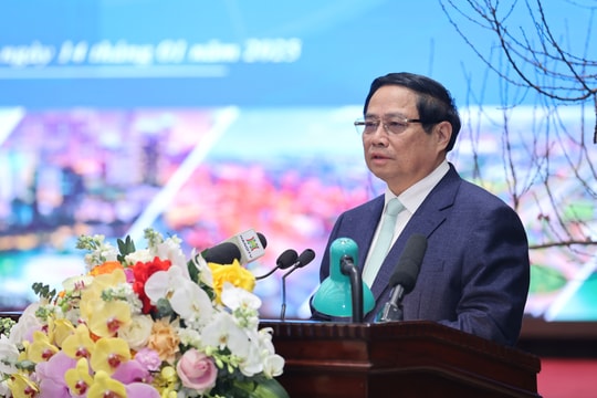 Hà Nội và các địa phương cần cấp bách xử lý ô nhiễm không khí, ùn tắc giao thông, làm sống lại các dòng sông chết