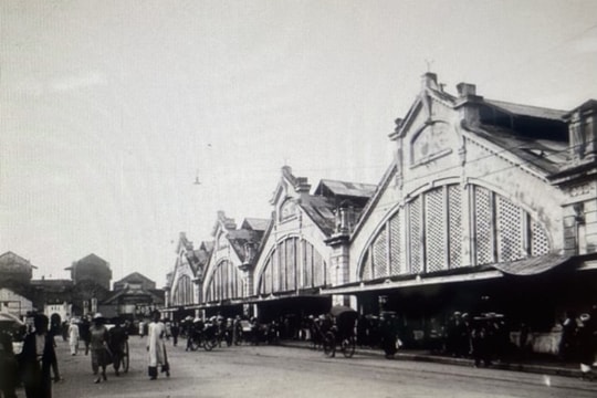 Xây dựng hồ sơ khối tài liệu thời kỳ thuộc Pháp trình UNESCO ghi danh Di sản tư liệu thế giới
