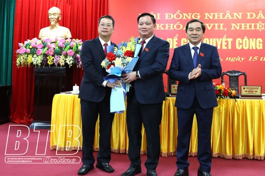 Ông Nguyễn Mạnh Hùng được bầu giữ chức Chủ tịch UBND tỉnh Thái Bình