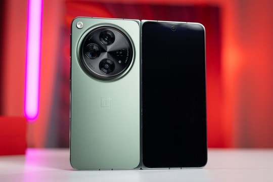 OnePlus Open 2 và Oppo Find N5: Cặp đôi siêu mỏng mới trên thị trường điện thoại gập